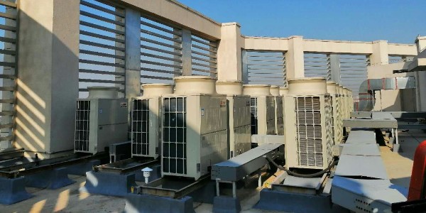 工业性中央空调清洗及维护保养的方法