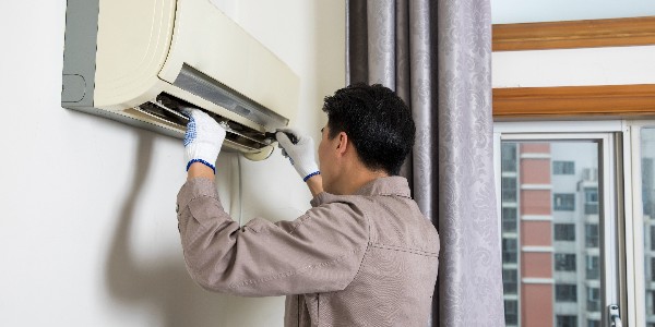 那如果一级和三级售价相差1500元，怎么选？
