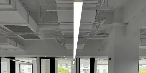 办公室“空调病”频发？可能不是身体差，是风口装错了！