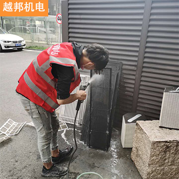 越邦机电办公室中央空调清洗-10