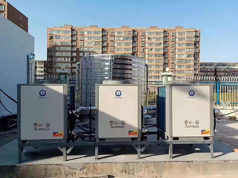 空气源热泵