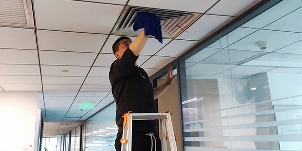 如何降低中央空调系统的运行成本？